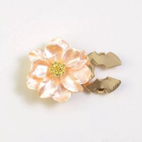 Floral Magnetic Brooch Lightweight Decorative Accessory (Option: Champagne)